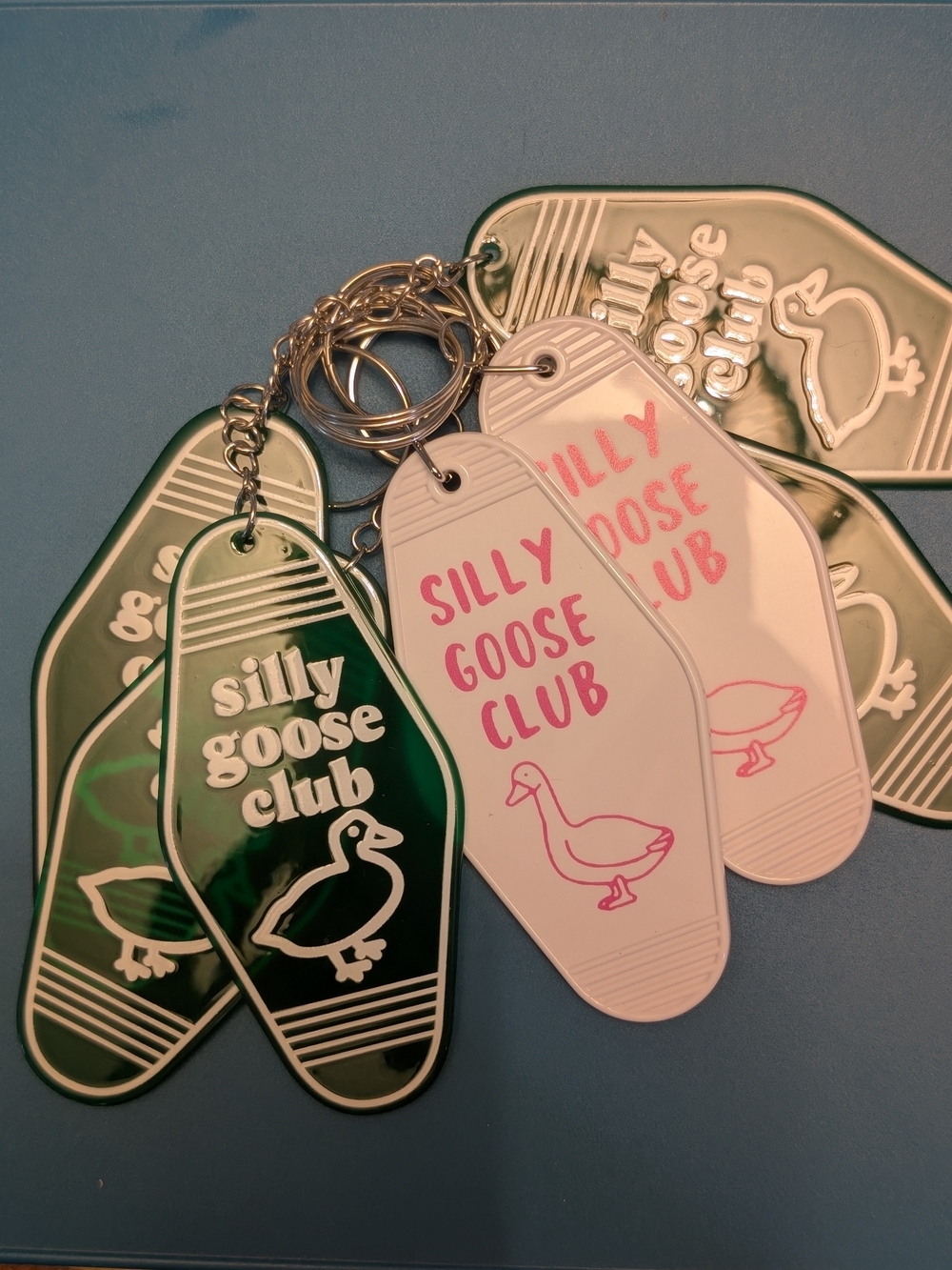 🪿Silly Goose Club Keychain Set — 5 Green & 2 White